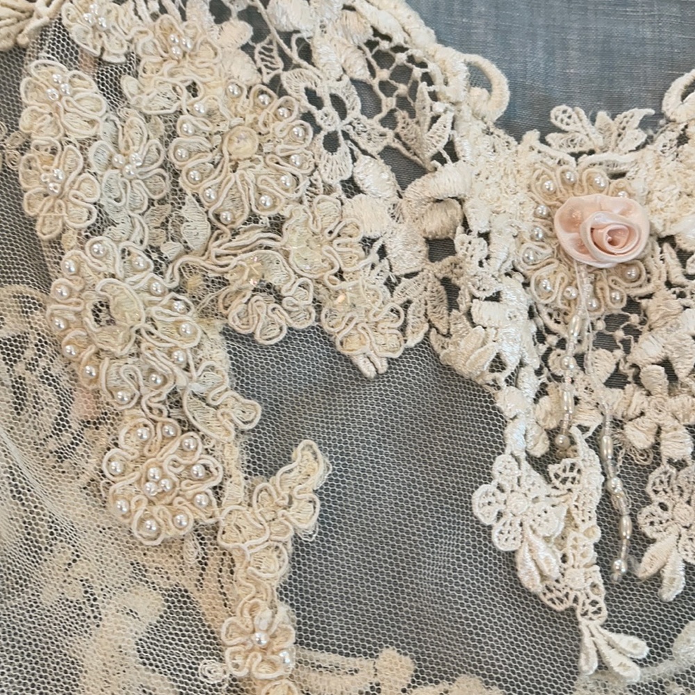 Victoria's Secret Lace and Satin Bodysuit in Blush and Cream - Picture 2 of 9